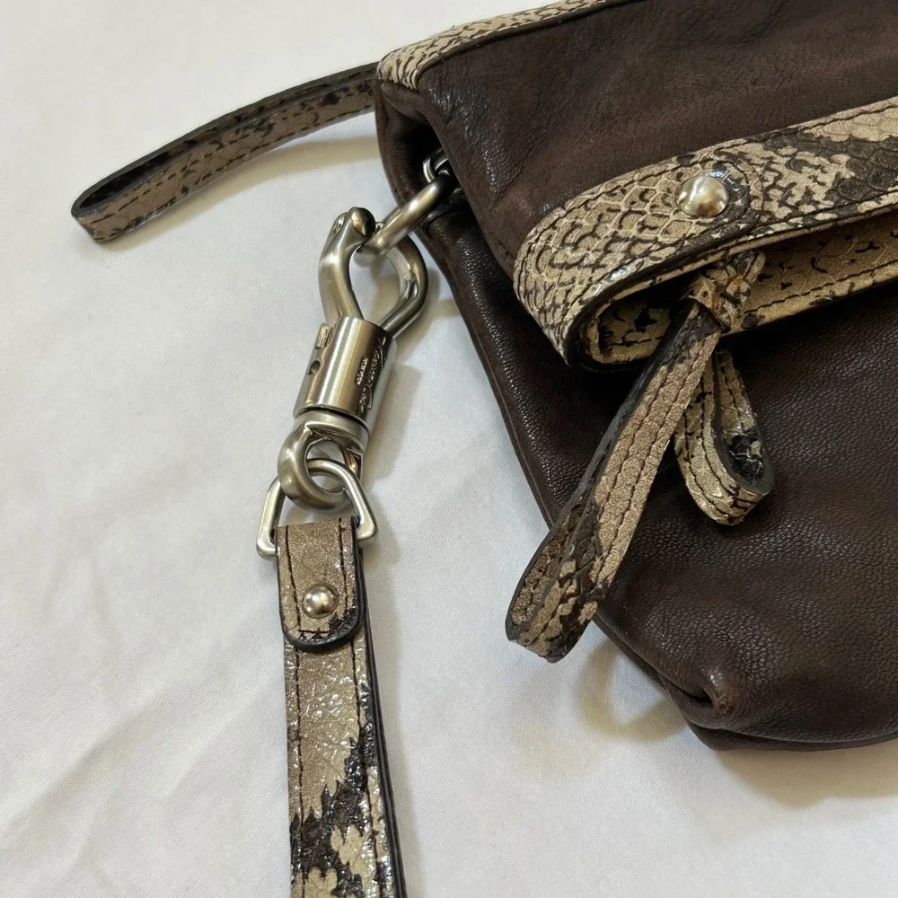 Kenneth Cole New York Leather Wristlet Clutch Brown Snake Print Fold‎ Over